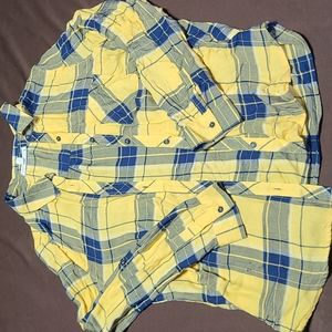 Love Tree small long sleeve button down shirt yellow plaid